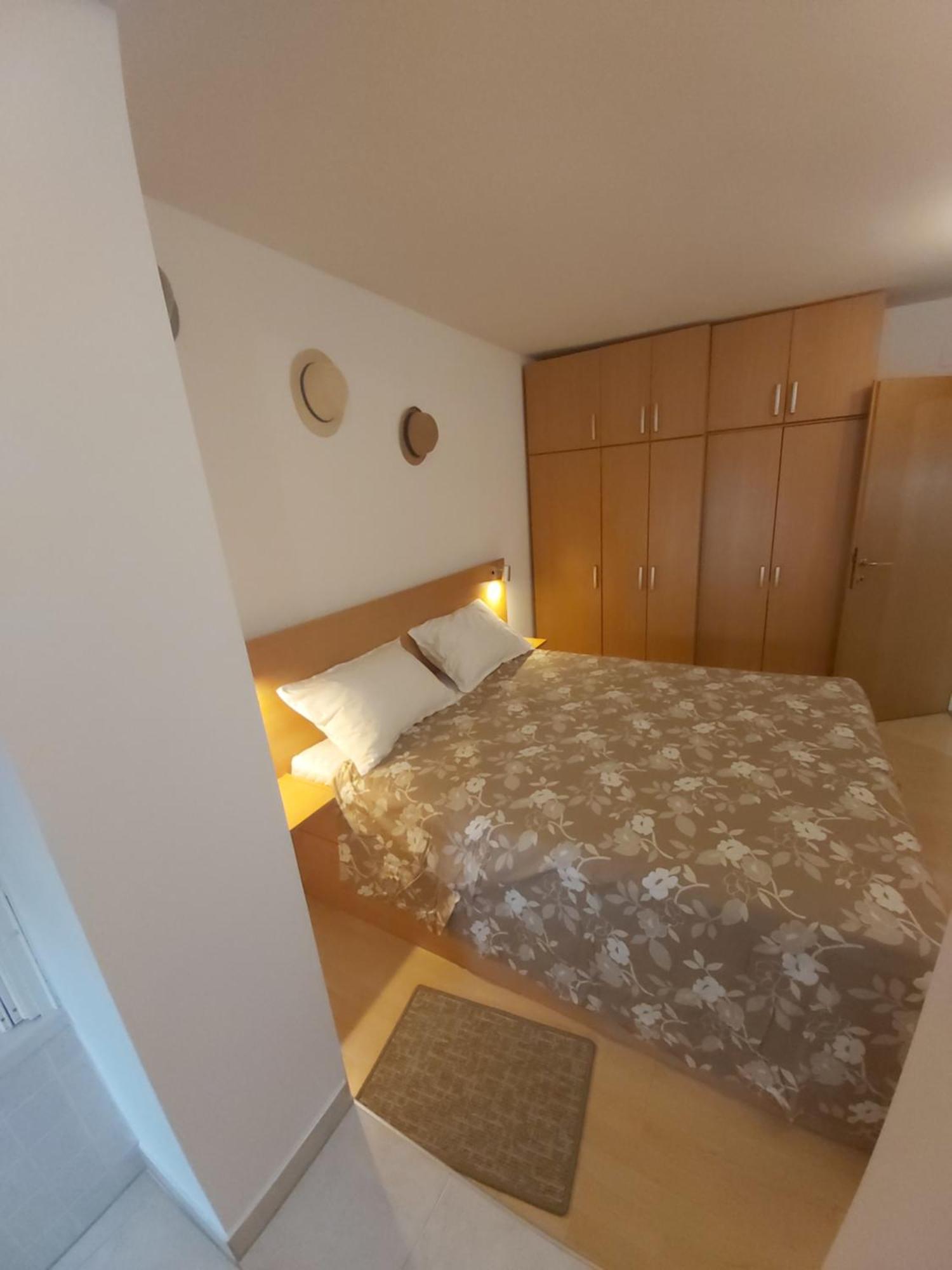 Apartman Luce With Shared Pool Zadar Luaran gambar