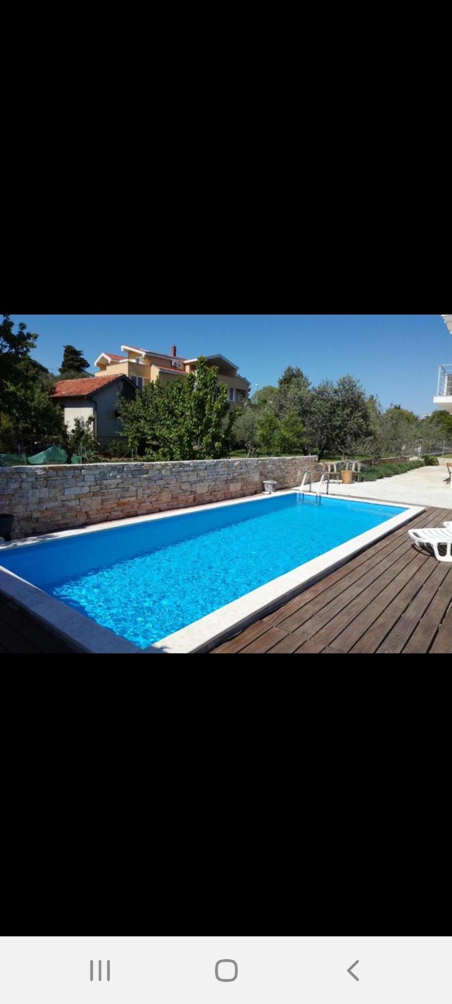 Apartman Luce With Shared Pool Zadar Luaran gambar