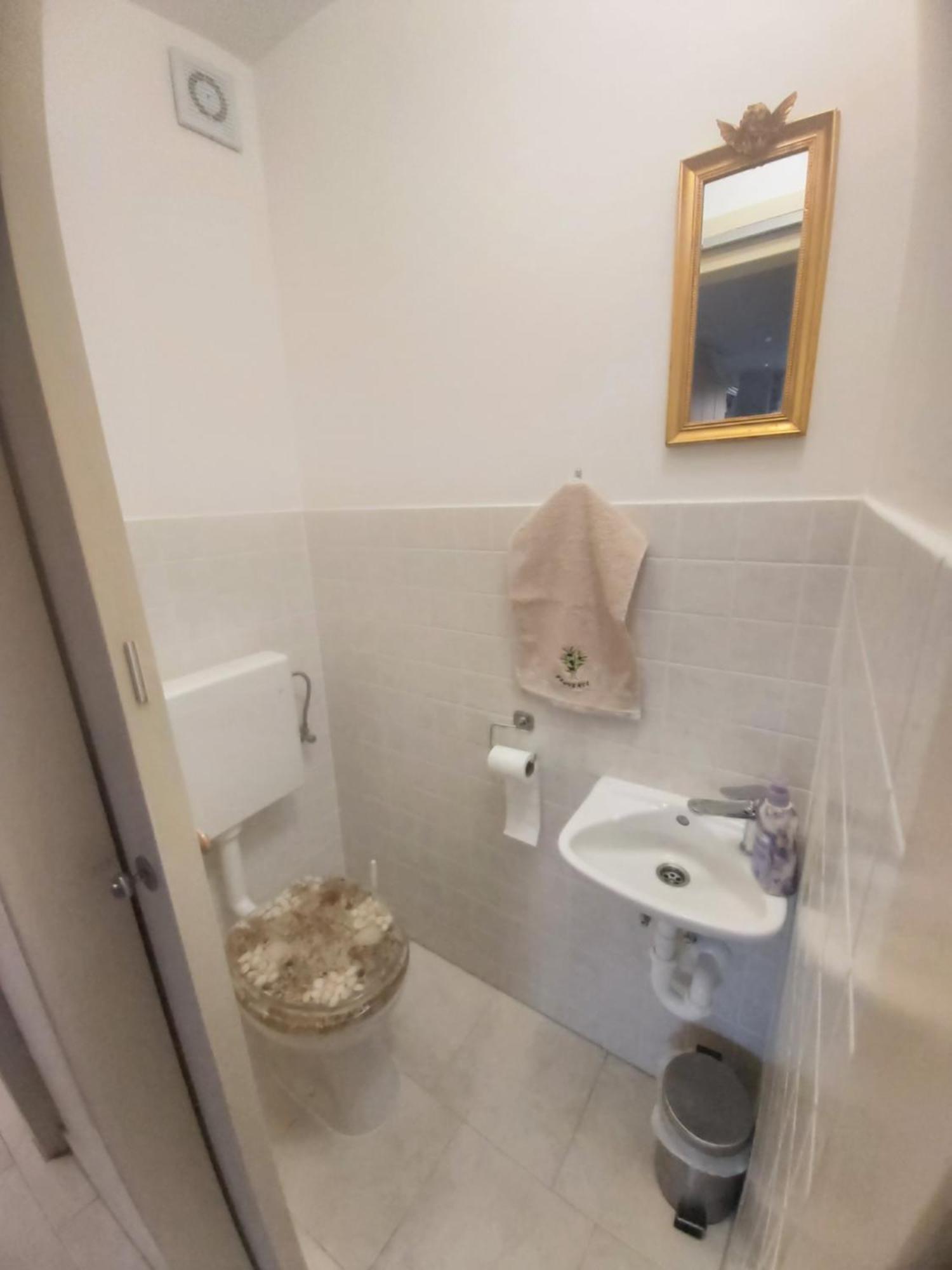 Apartman Luce With Shared Pool Zadar Luaran gambar